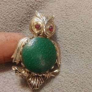 Ladies Vintage Gold Plated Owl Broaches